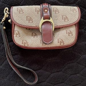 Dooney & Bourke Wristlet